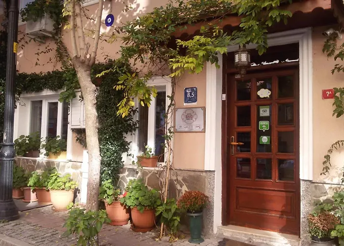 Hotel Buhara Family Inn